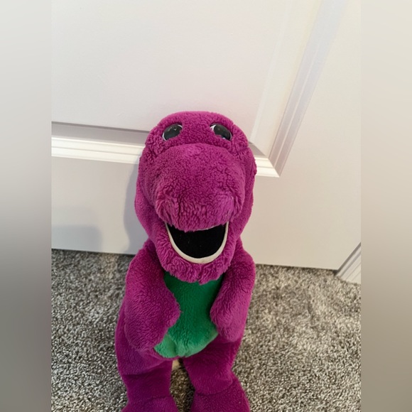 Other - Vintage Barney